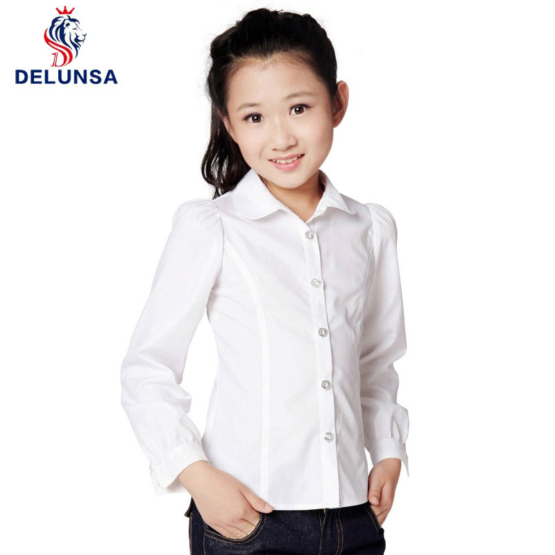 초등학교와 중학교를 위해 놓이는 주문 소녀 백색 교복 셔츠